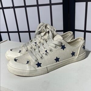 Universal Thread Cream and navy blue  Star Sneakers